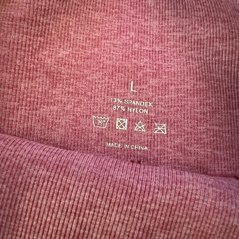 NVGTN Pastel Pink Camo Seamless Leggings, size L - Picture 7 of 11